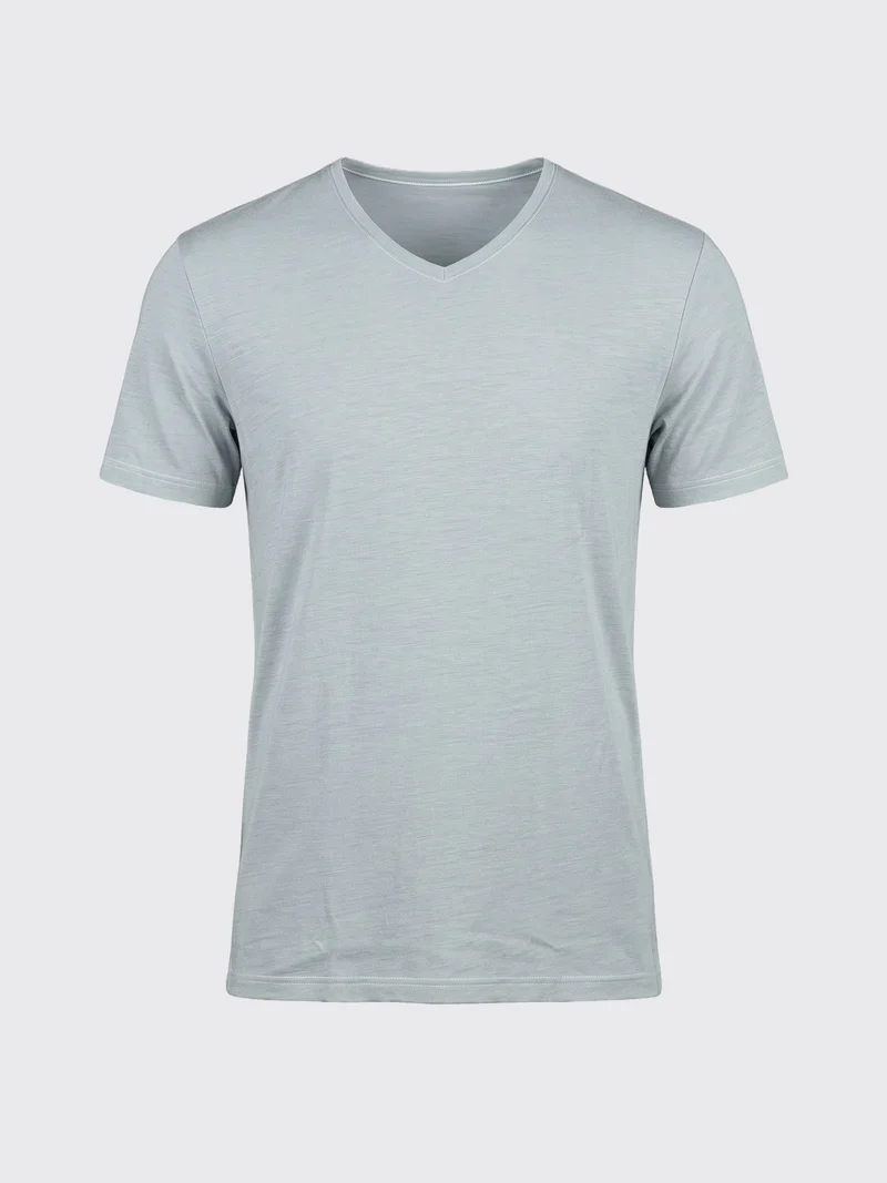 PERFORMANCE MERINO V-NECK