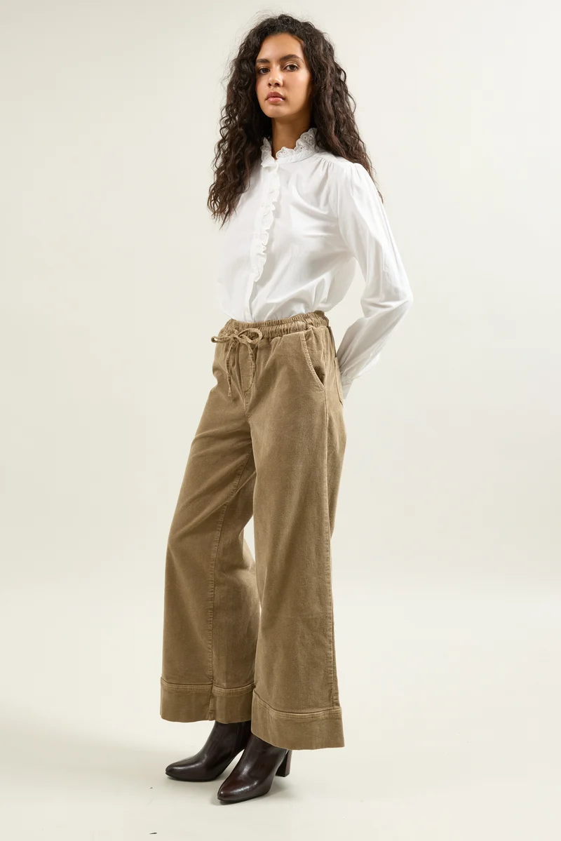 Pantalon Rose Large en Velours Côtelé