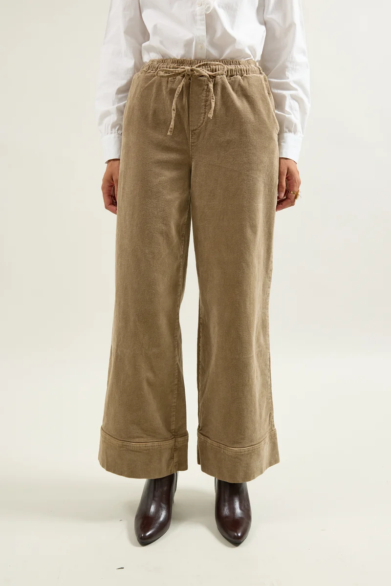 Pantalon Rose Large en Velours Côtelé