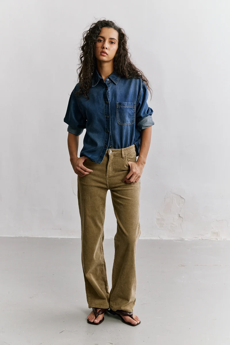 Chemise Denim Courte Épaules Tombantes