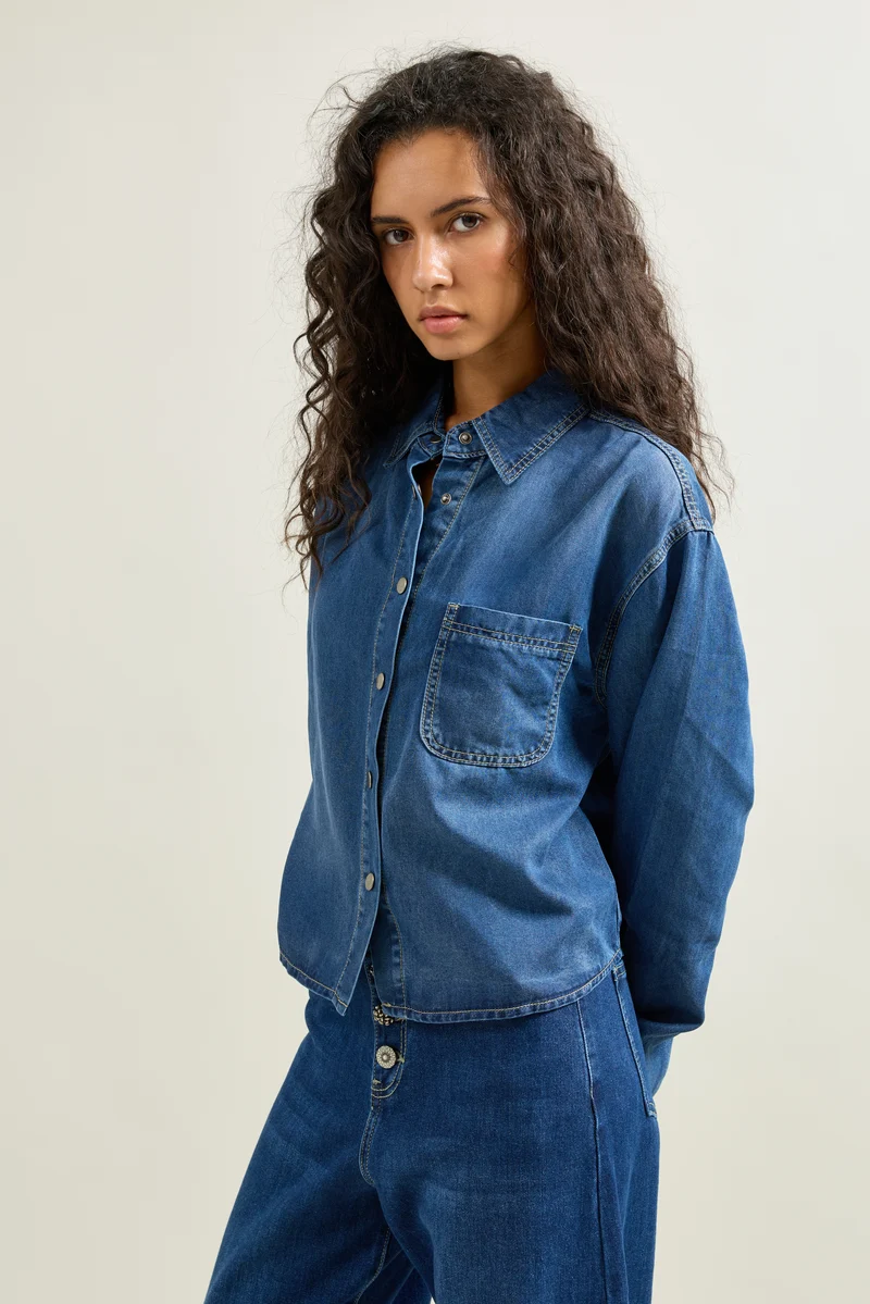 Chemise Denim Courte Épaules Tombantes