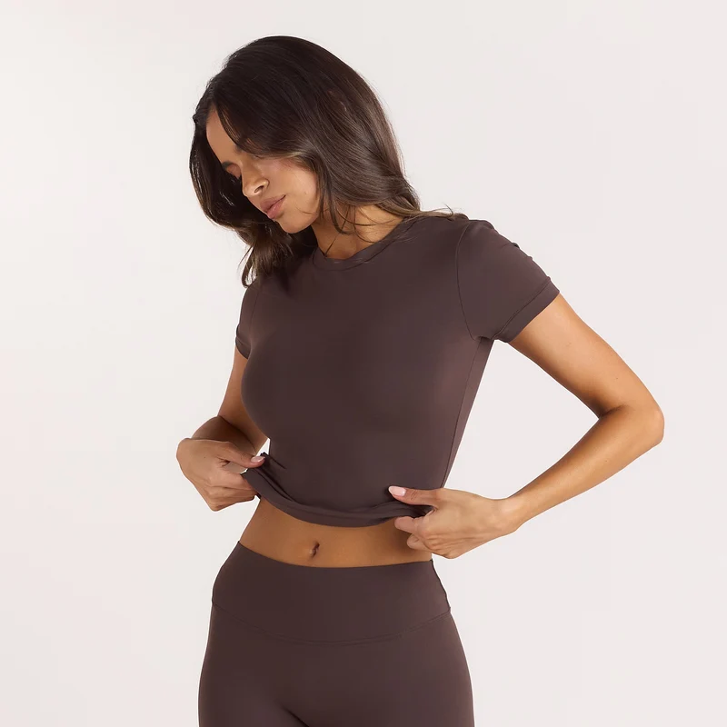 T-shirt à Manches Courtes ContourSoft™ - Chocolat Noir