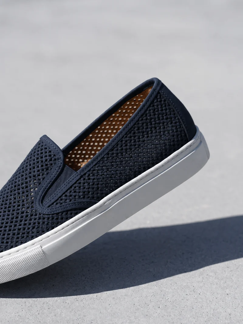 RIVIERA SLIP-ONS