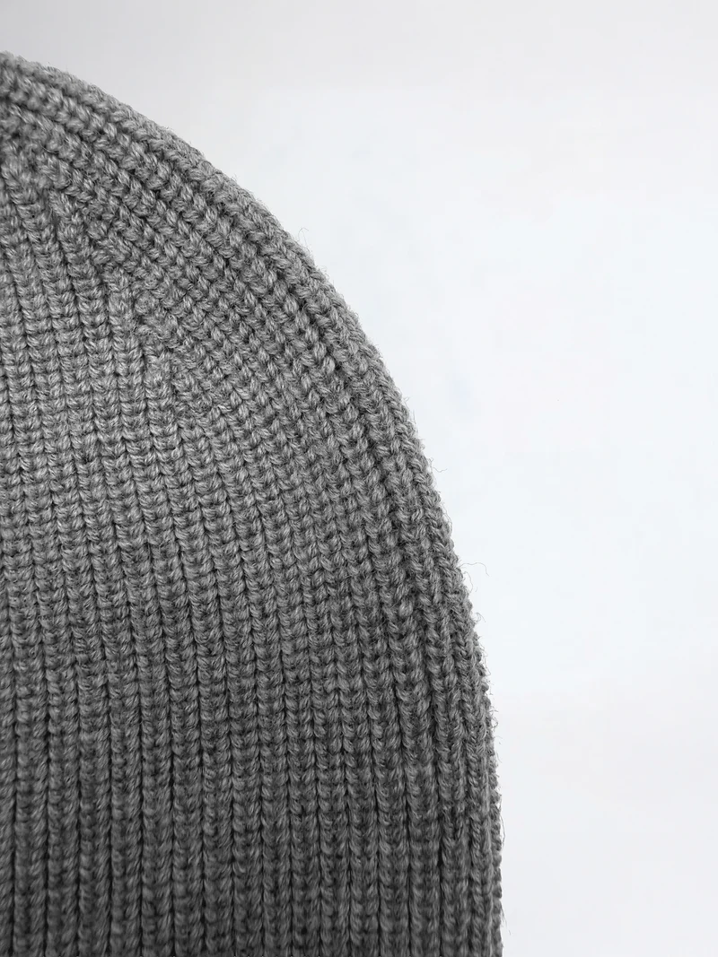 SEAMLESS MERINO BEANIE