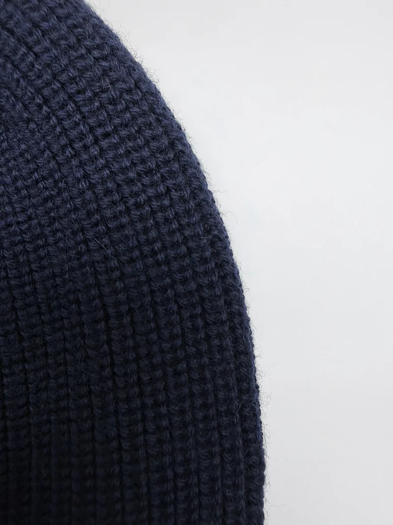 SEAMLESS MERINO BEANIE
