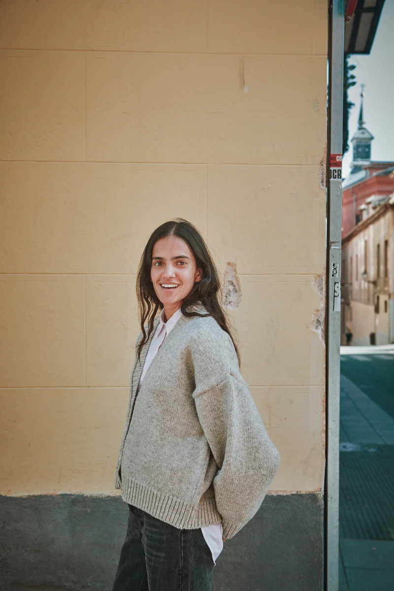 LUNA Batwing Cardigan in Merino Wool - Beige