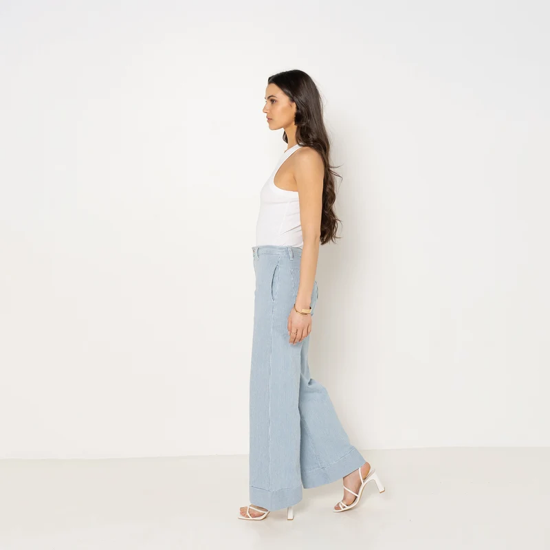 Pantalon rayé coupe large