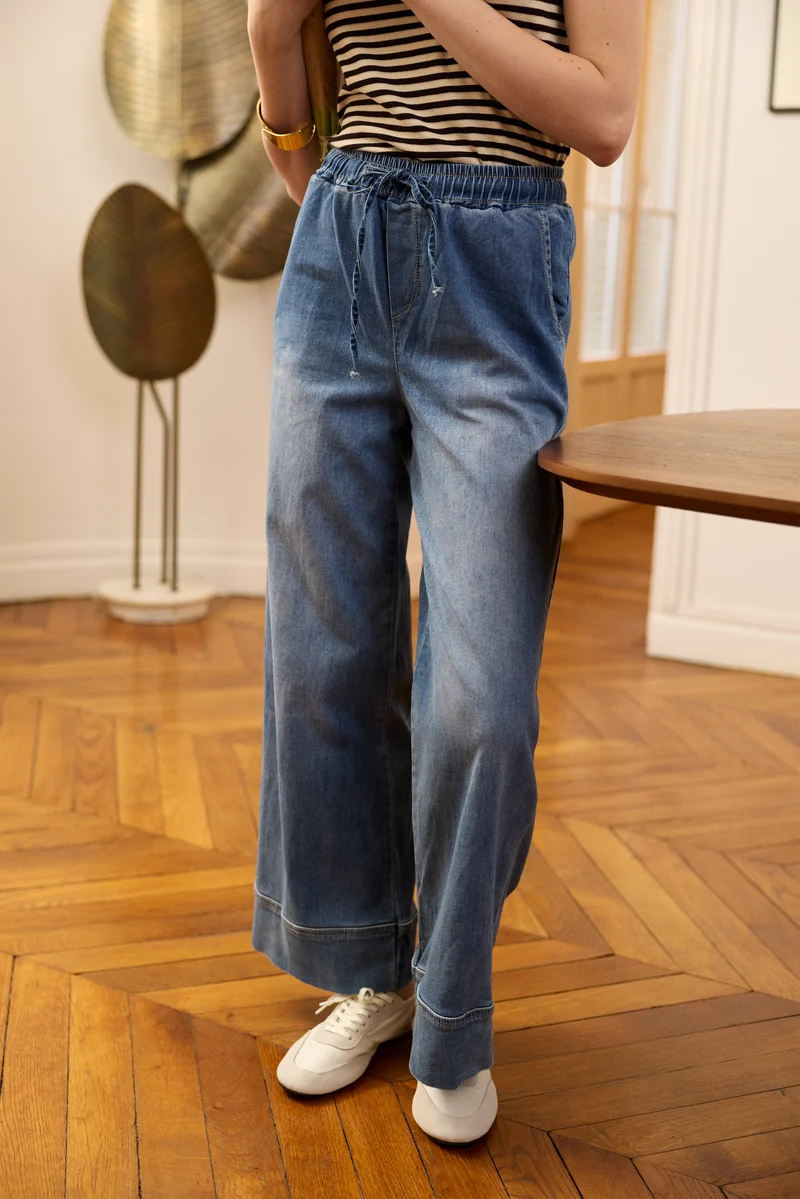 Jean droit large à lacet taille élastique