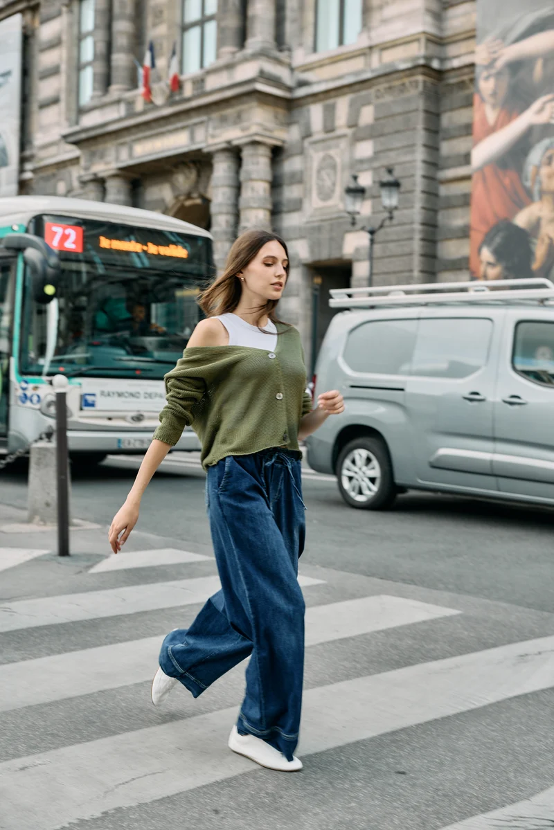 Jean droit large à lacet taille élastique