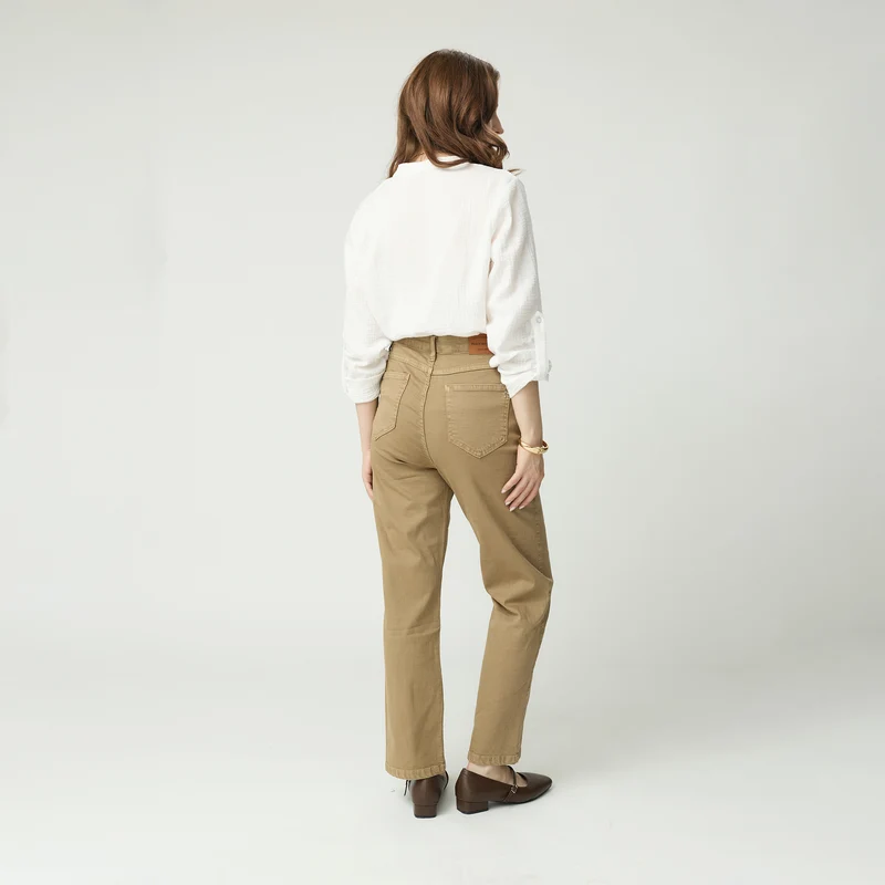 Pantalon Droit Boutons Fantaisie