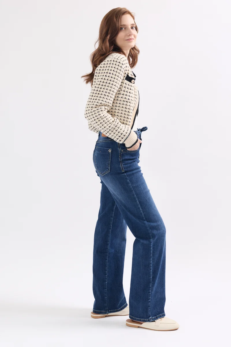 Jean Droit Taille Haute Coupe Intemporelle