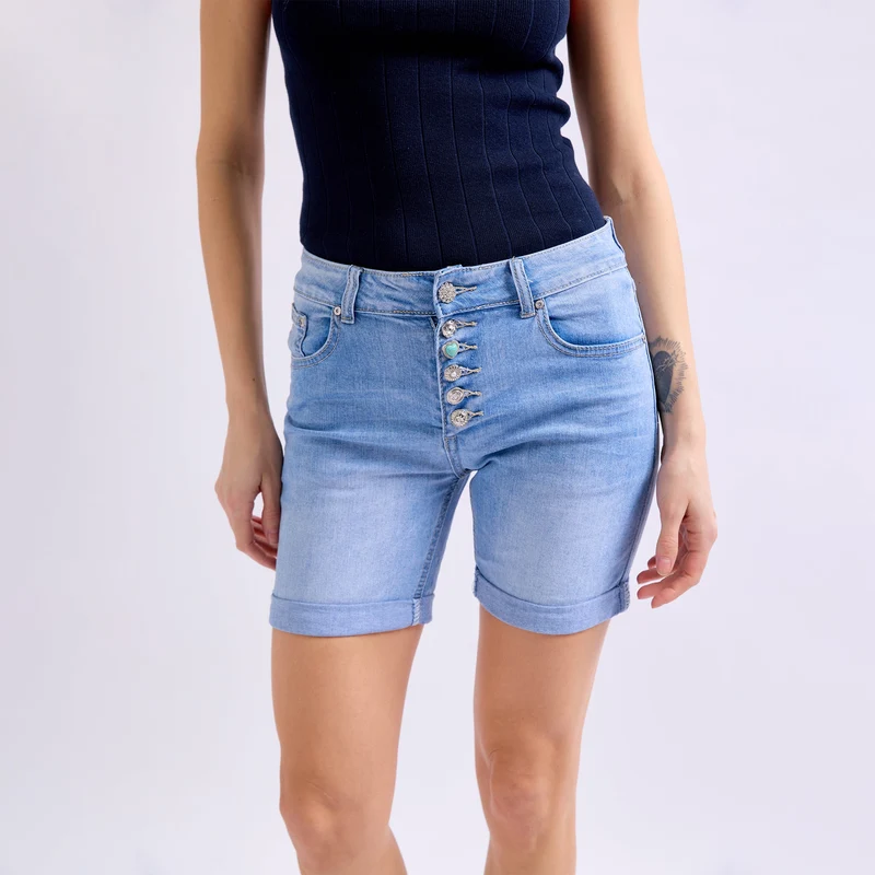 Short Couleurs Avec Boutons Fantaisies