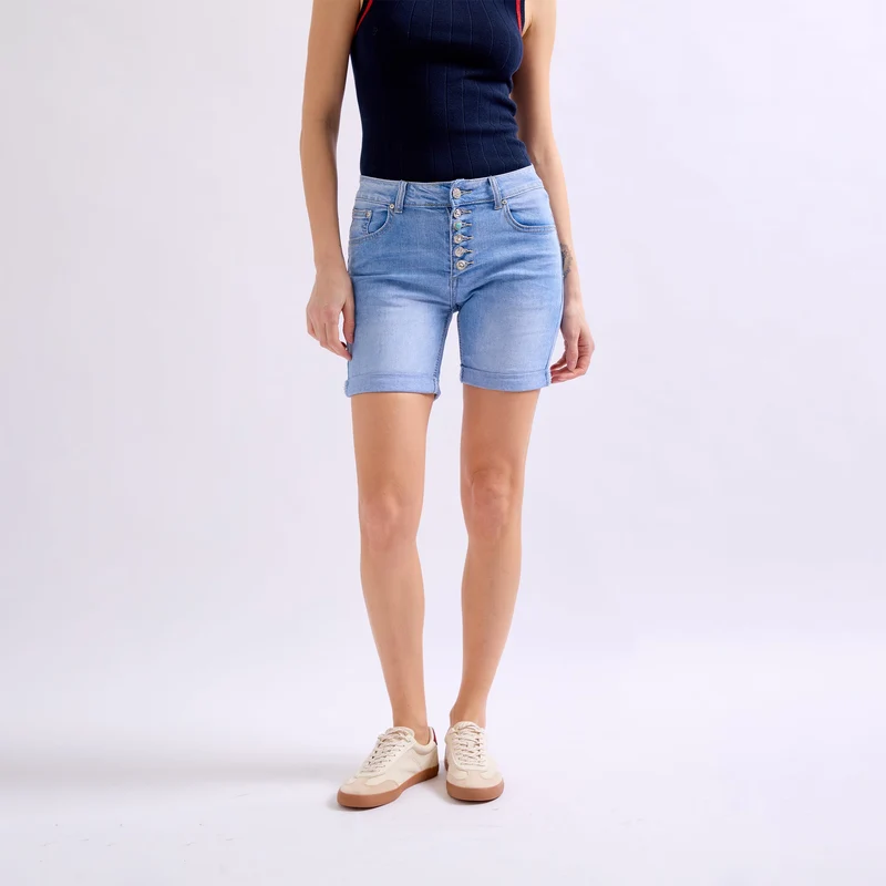 Short Couleurs Avec Boutons Fantaisies