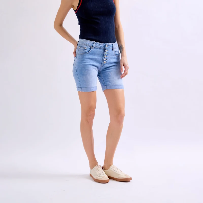 Short Couleurs Avec Boutons Fantaisies