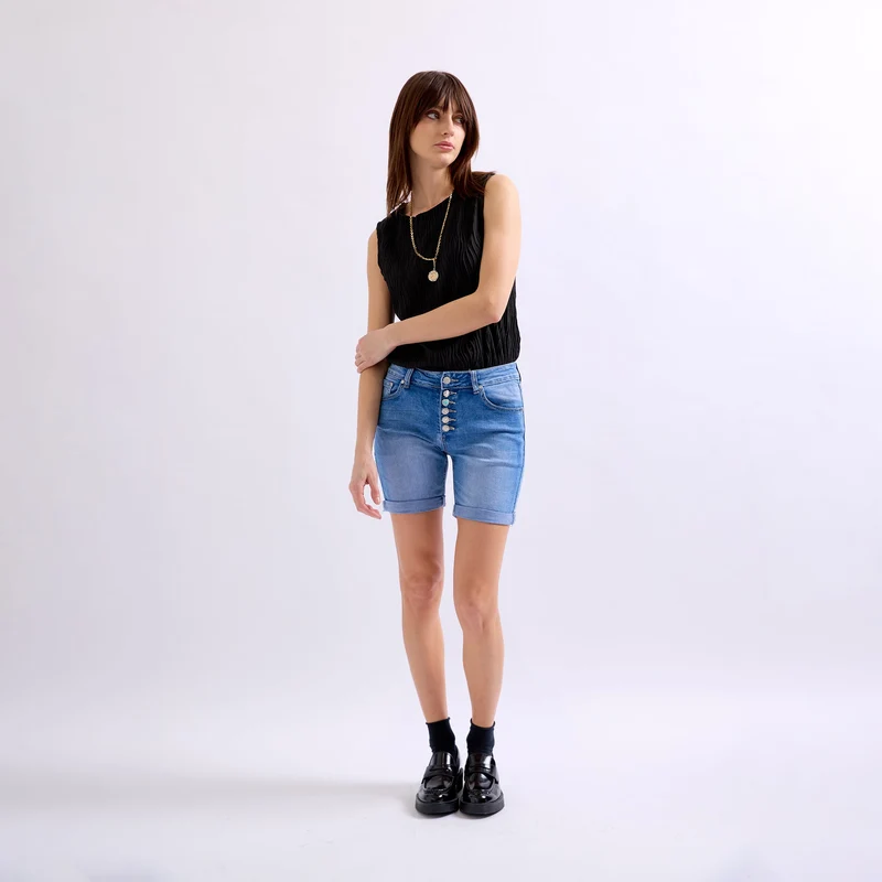 Short Couleurs Avec Boutons Fantaisies