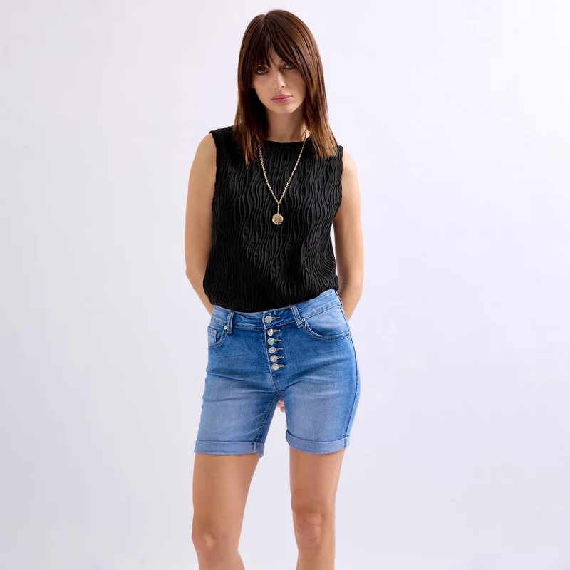 Short Couleurs Avec Boutons Fantaisies