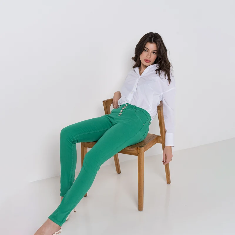 Pantalon Boyfriend à Boutons Fantaisies Argentés Été