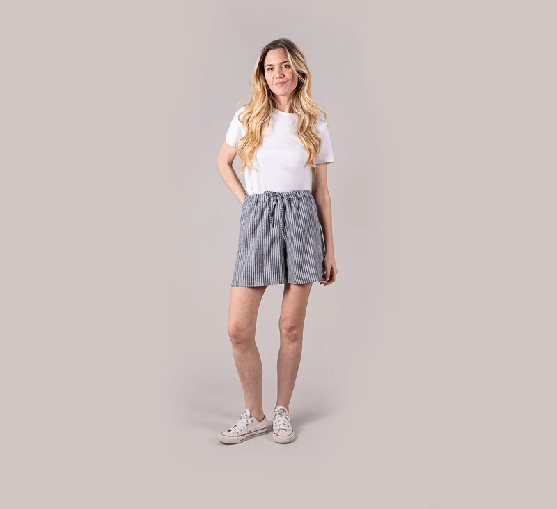 WOMAN HEMP SHORTS