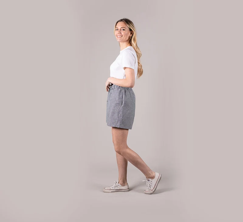 WOMAN HEMP SHORTS