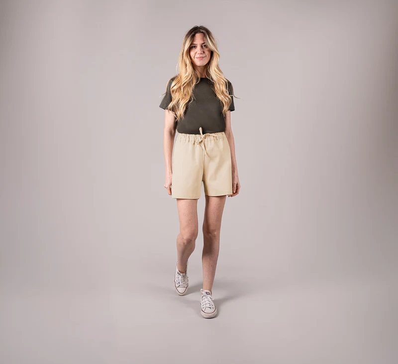 WOMAN HEMP SHORTS