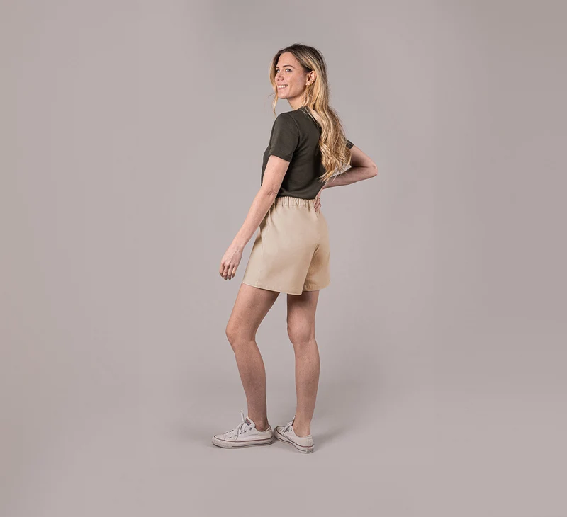 WOMAN HEMP SHORTS