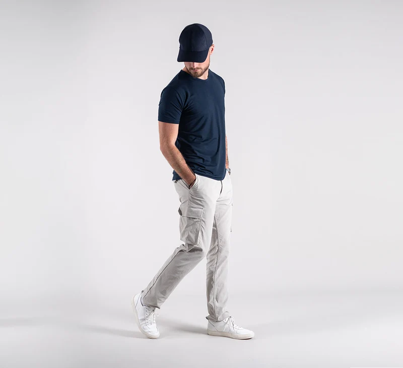 ACTION MERINO V-NECK TEE