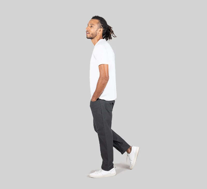 EVERYDAY JEANS