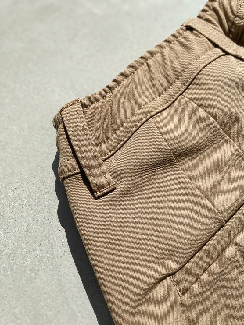 WOMAN PERFORMANCE CHINOS