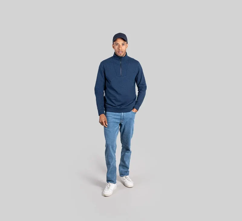 ESSENTIAL MERINO ZIP SWEATER
