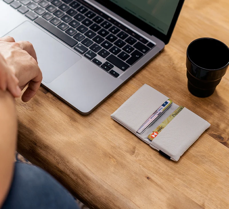 MINIMALIST WALLET