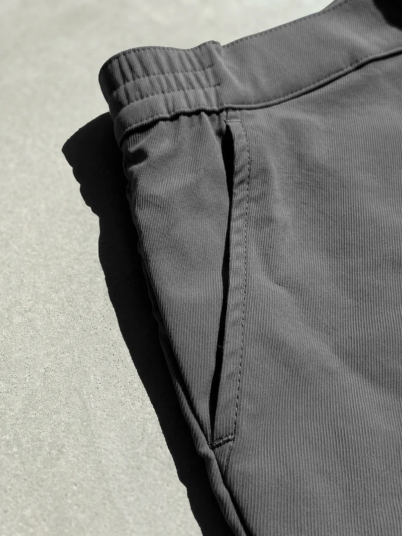 ALL-AROUND SHORTS