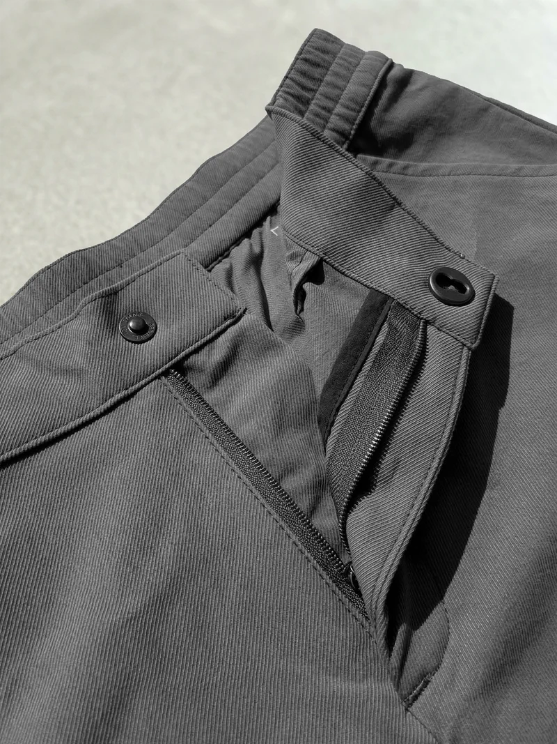 ALL-AROUND SHORTS