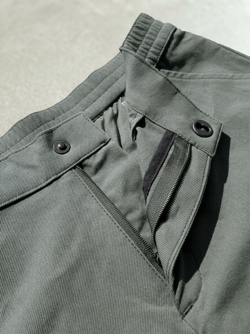 ALL-AROUND SHORTS