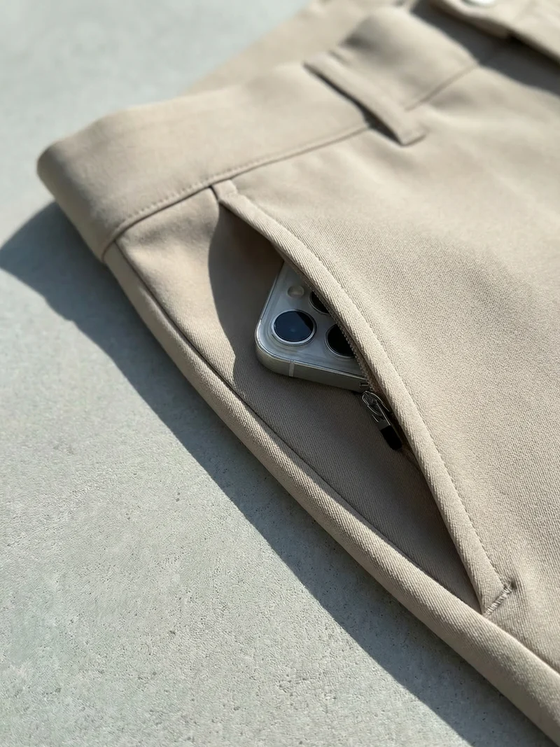 PERFORMANCE CHINOS