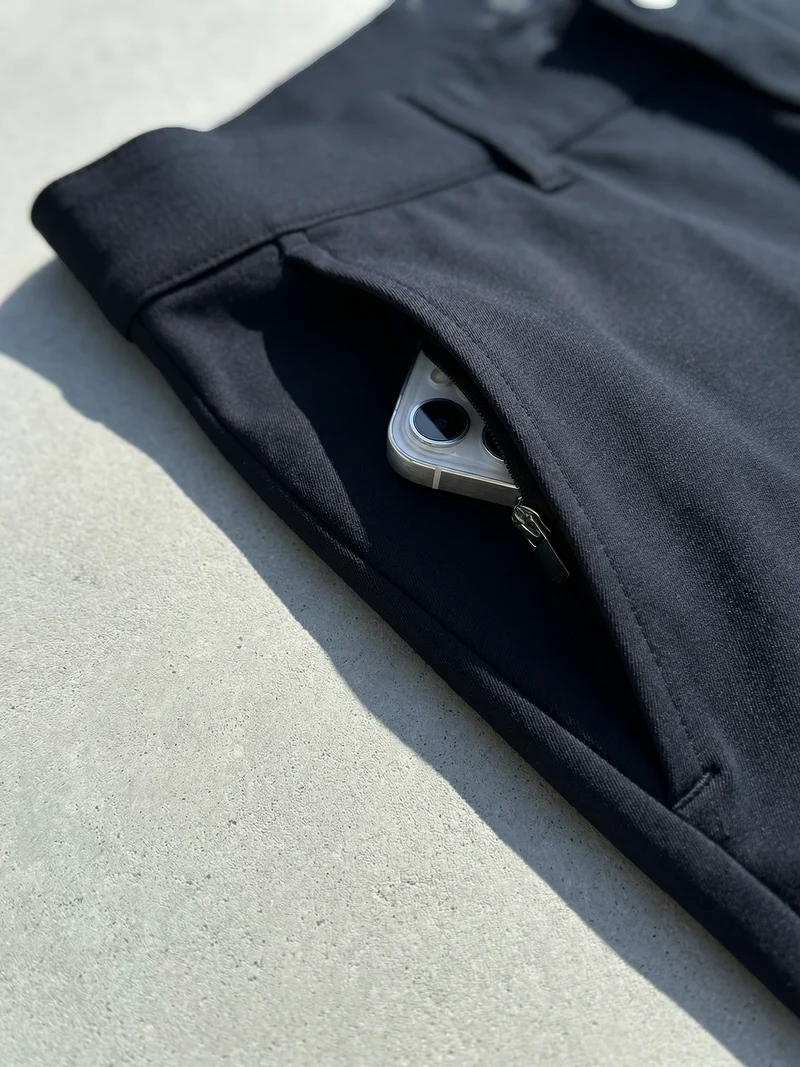 PERFORMANCE CHINOS