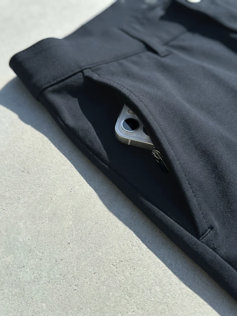 PERFORMANCE CHINOS