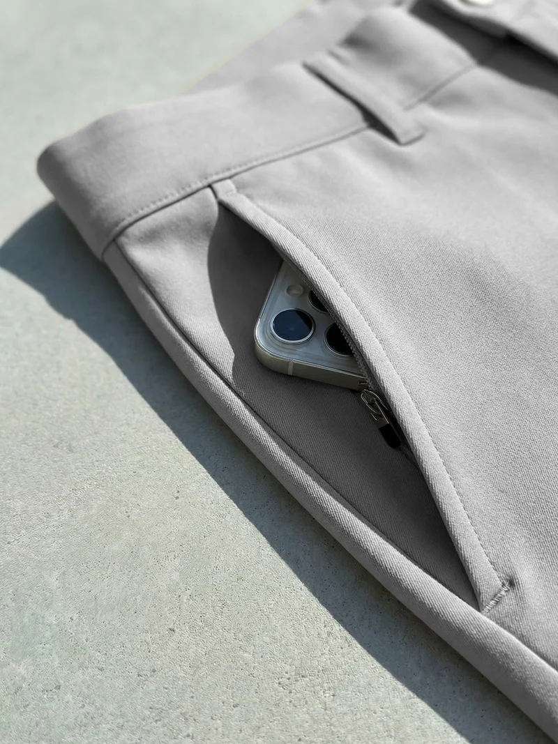PERFORMANCE CHINOS