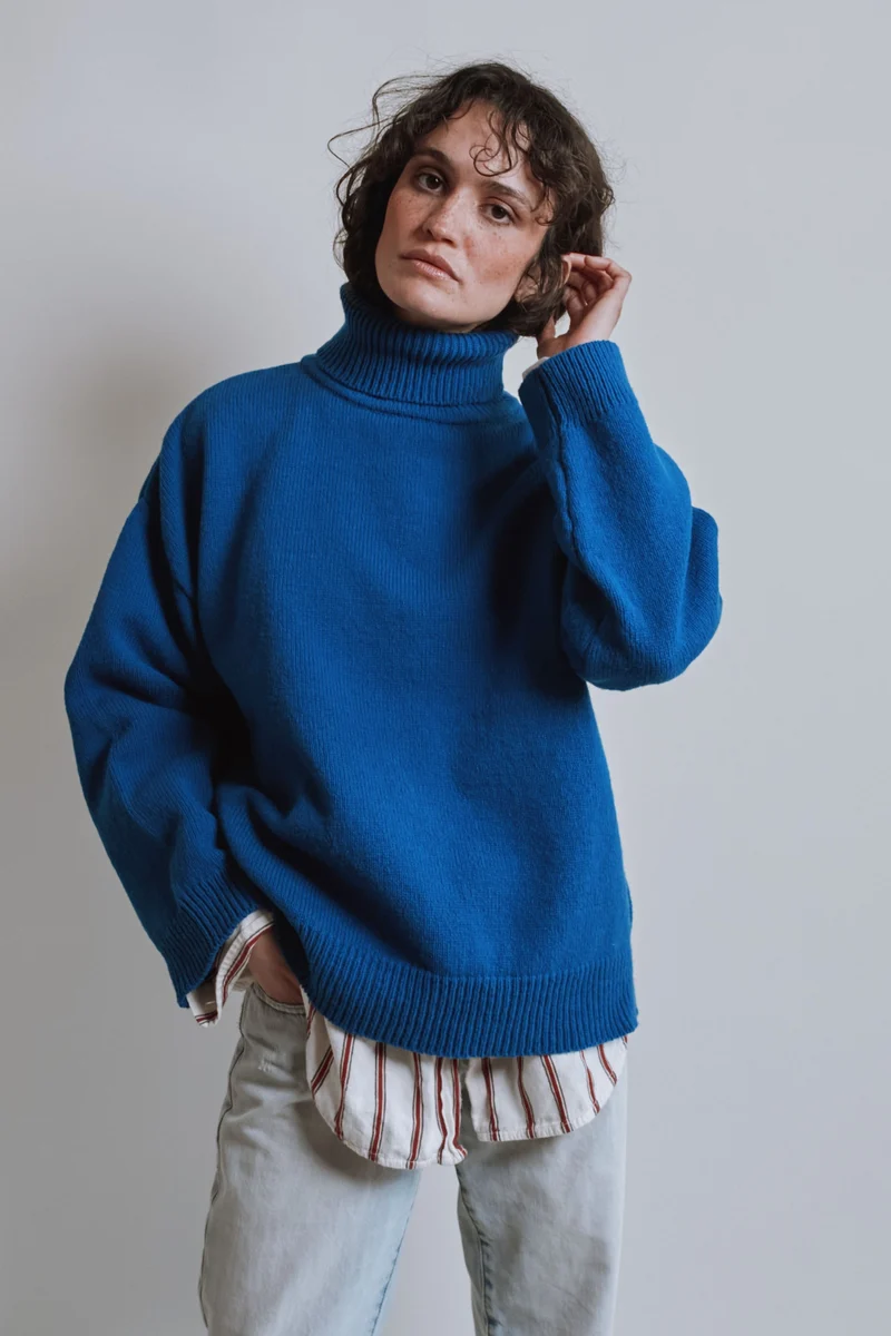 MICHELLE Lightweight Turtleneck Sweater in Merino Wool - Cobalt Blue