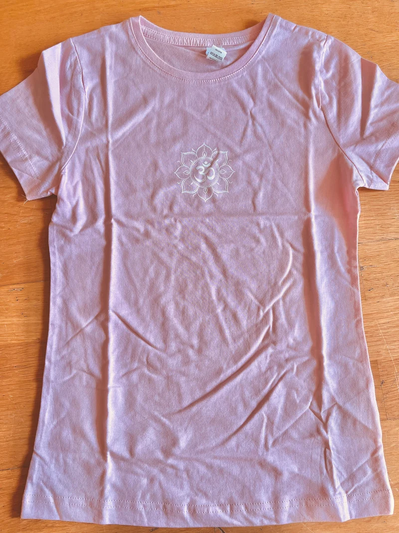 T-shirt de yoga pour femme, rose, motif fleur de lotus Om, en coton standard, coupe ajustée