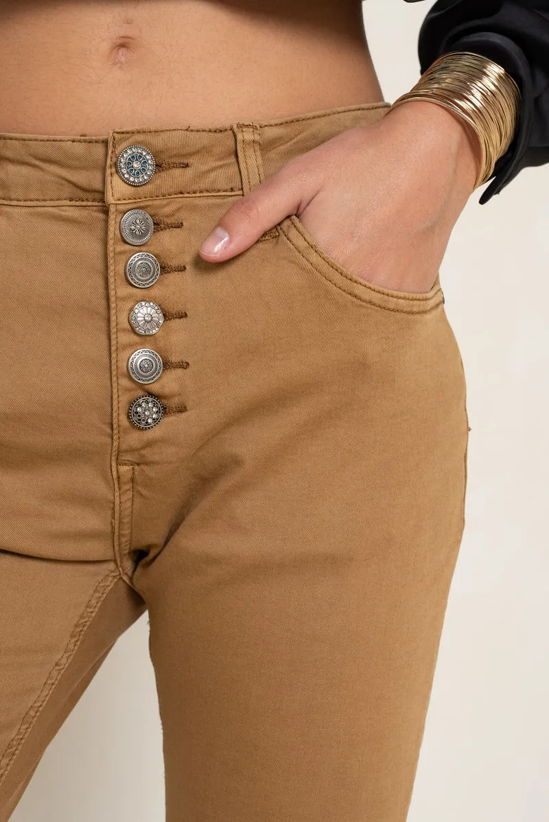 Pantalon Boyfriend à Boutons Fantaisies Argentés