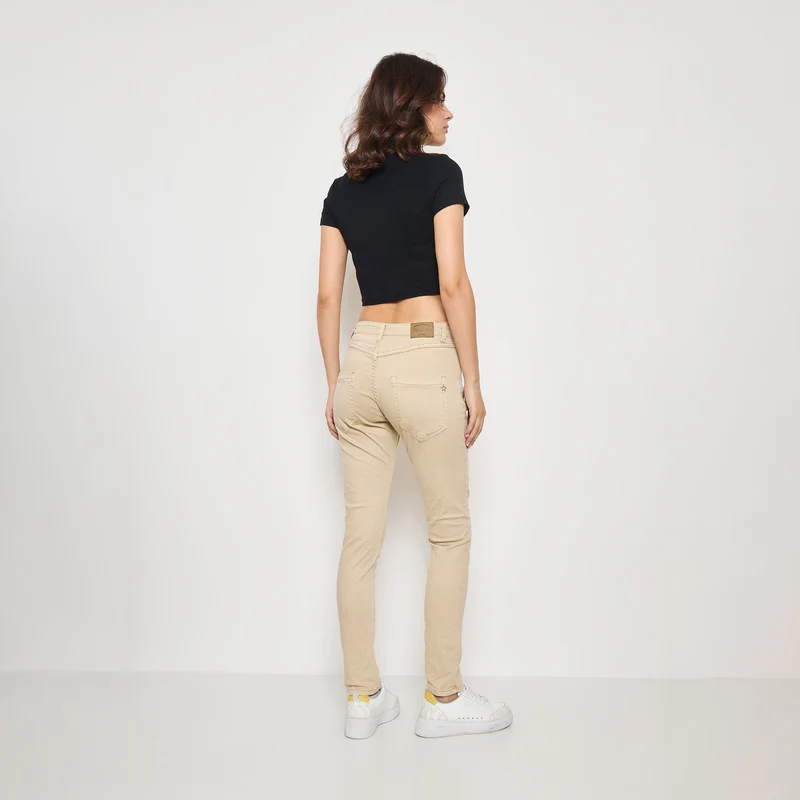 Pantalon Boyfriend à Boutons Fantaisies Argentés