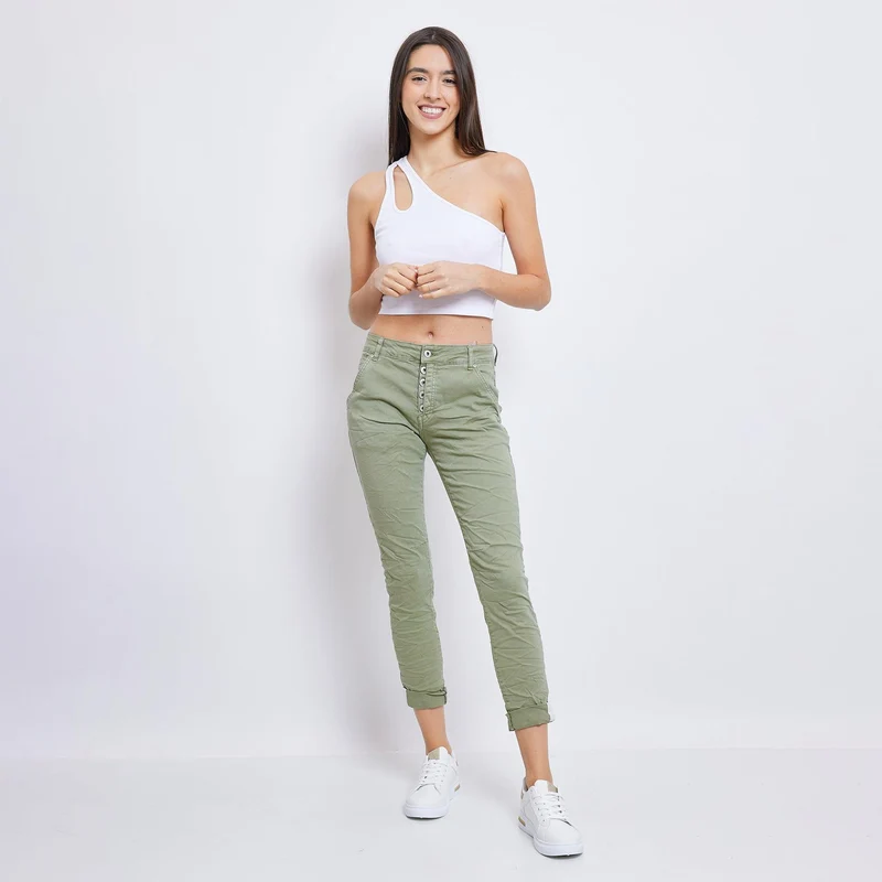 Pantalon Boyfriend couleur avec revers blanc
