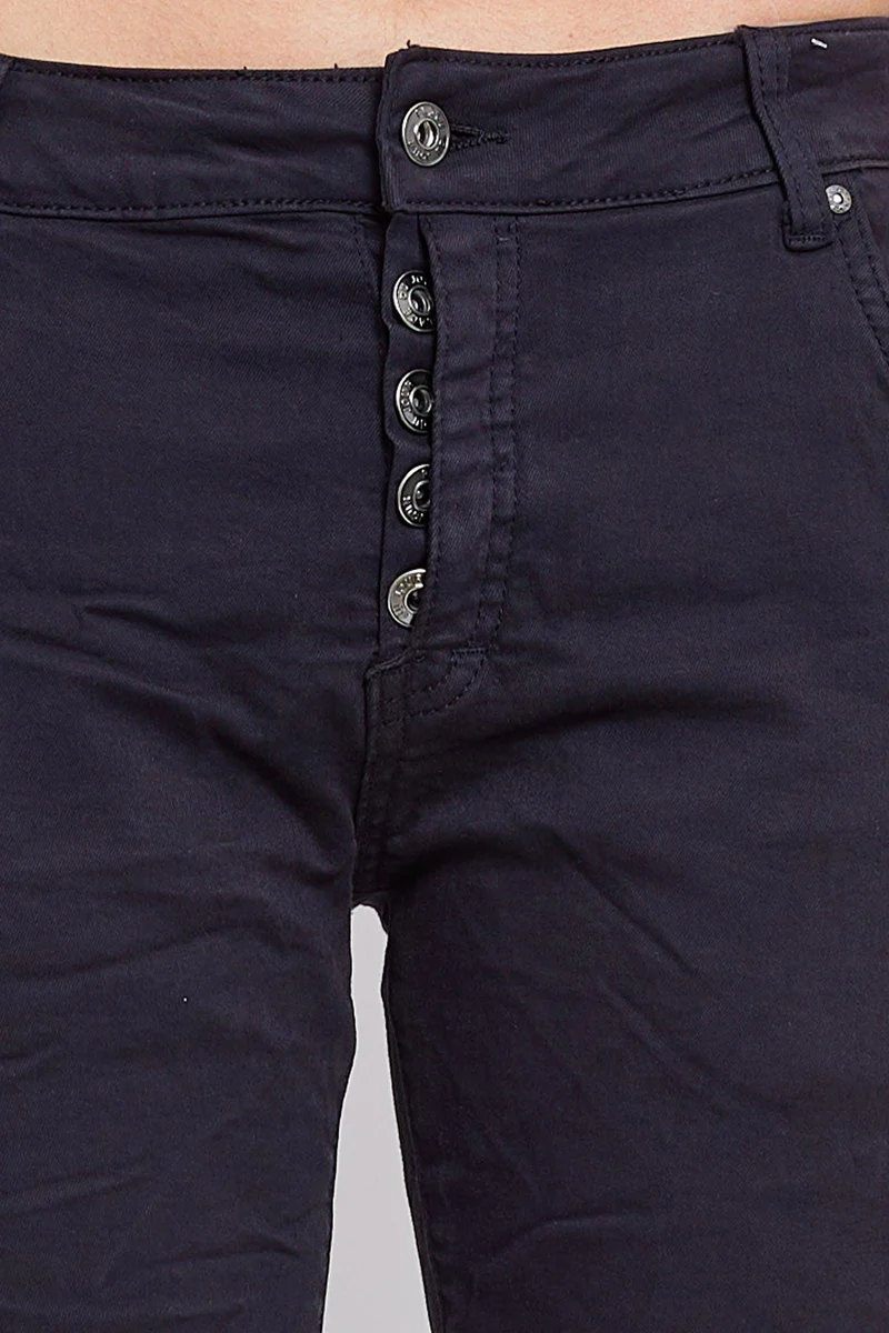 Pantalon Boyfriend couleur avec revers blanc