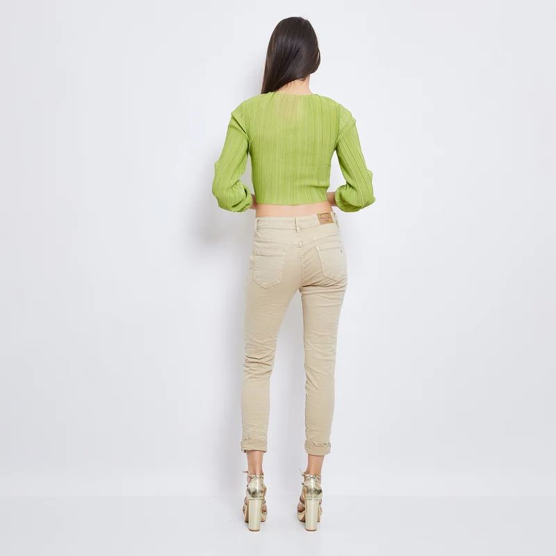 Pantalon Boyfriend couleur avec revers blanc