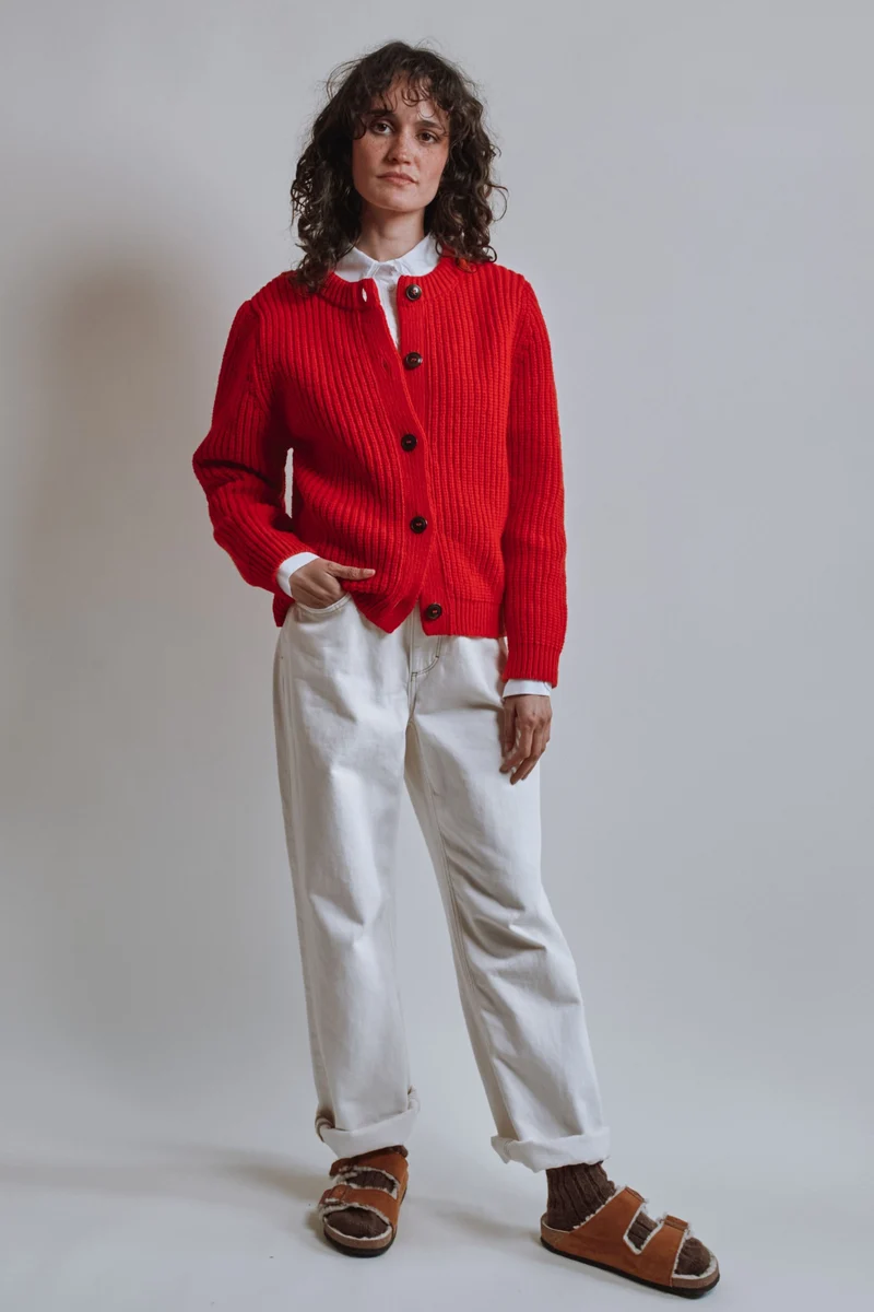 CHARLOTTE Round-Neck Cardigan in Merino Wool - Red