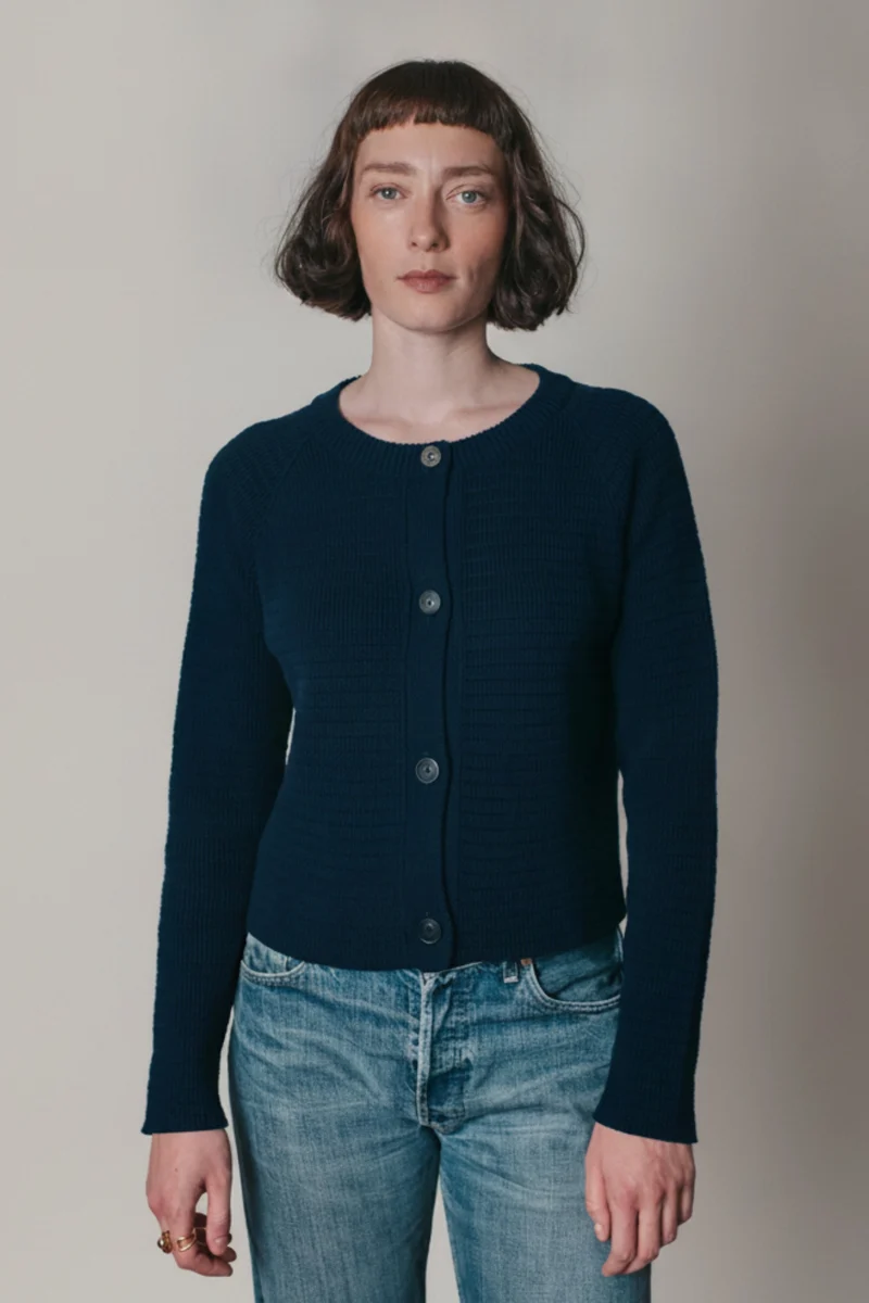 VALÉRIE Cropped Cardigan in Organic Cotton - Navy Blue