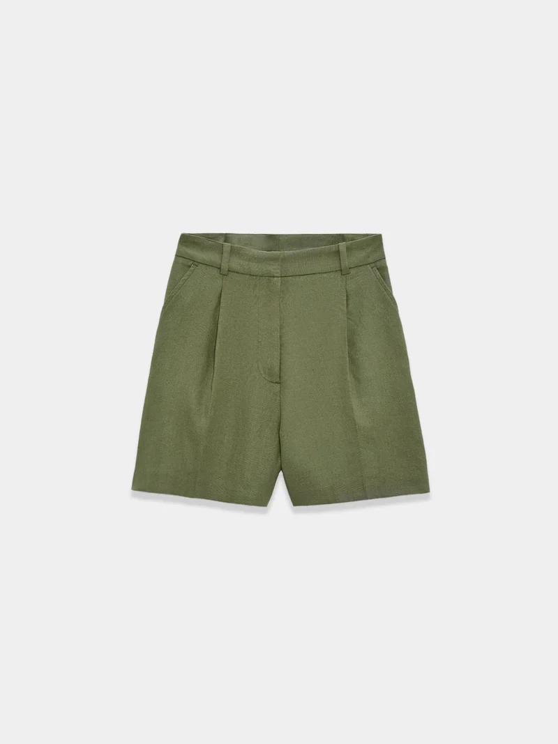 Green high waisted linen short