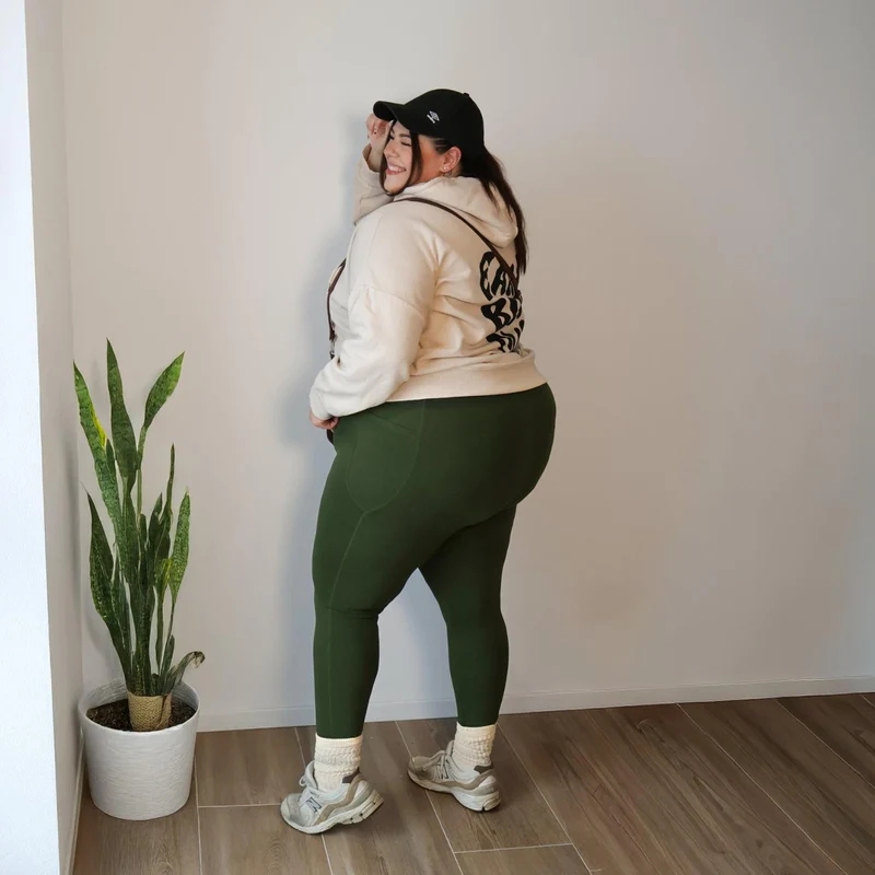 Squat Proof Leggings - Secret Garden