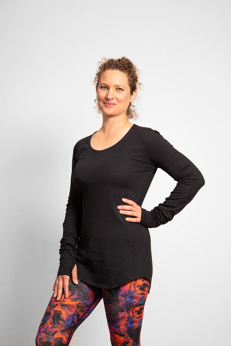 Lunara Longsleeve Shirt — Mercerized Organic Cotton Yoga Longsleeve with Thumb Loops