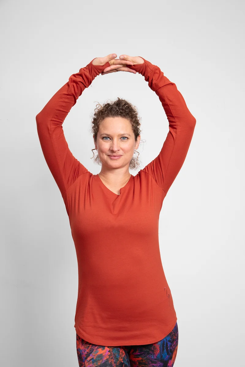 Lunara Longsleeve Shirt — Mercerized Organic Cotton Yoga Longsleeve with Thumb Loops